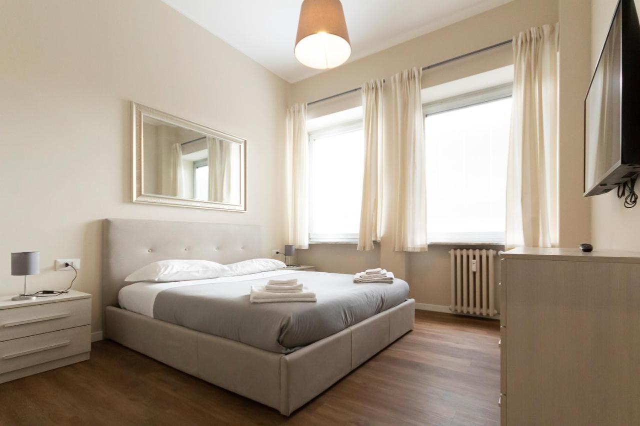 Via Torino Apartment 2 Milánó Kültér fotó