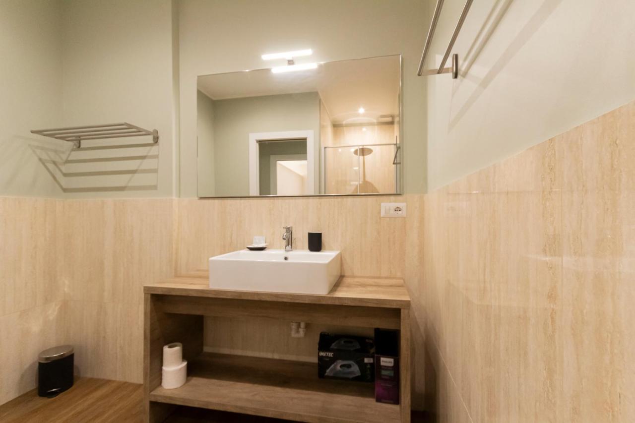 Via Torino Apartment 2 Milánó Kültér fotó